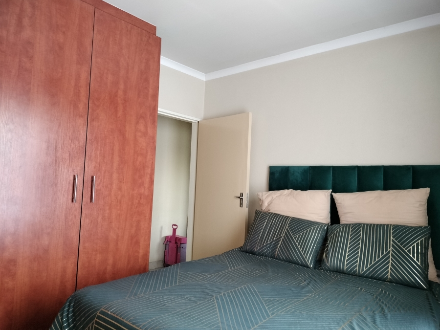 To Let 3 Bedroom Property for Rent in Waterval East North West